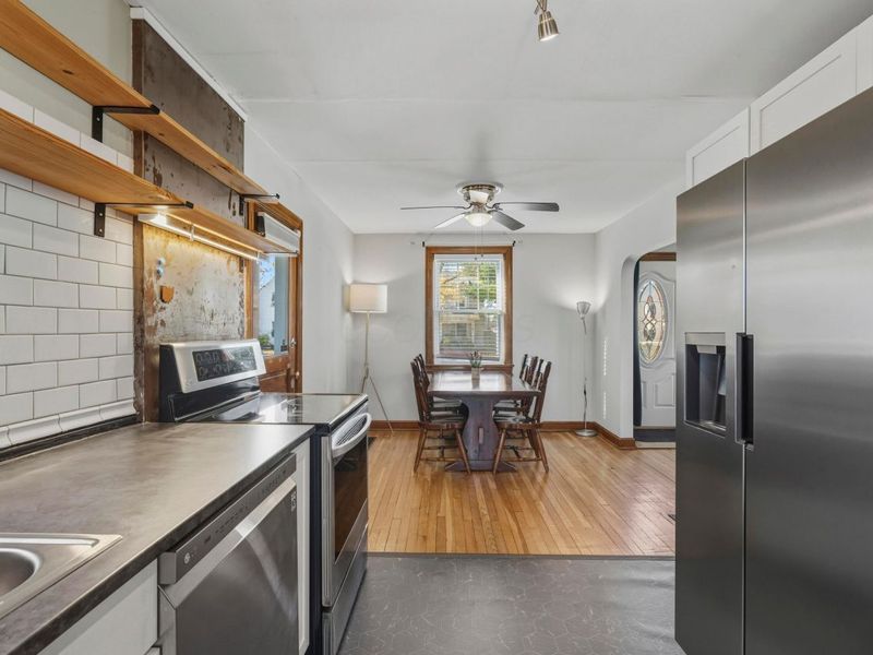 570 Wiltshire Road, Columbus, OH 43204 Photo 14