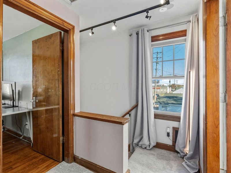 570 Wiltshire Road, Columbus, OH 43204 Photo 21