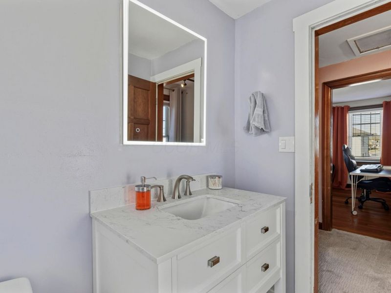 570 Wiltshire Road, Columbus, OH 43204 Photo 26