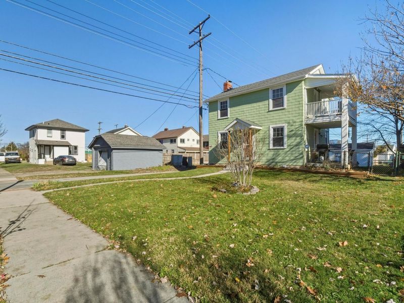 570 Wiltshire Road, Columbus, OH 43204 Photo 4