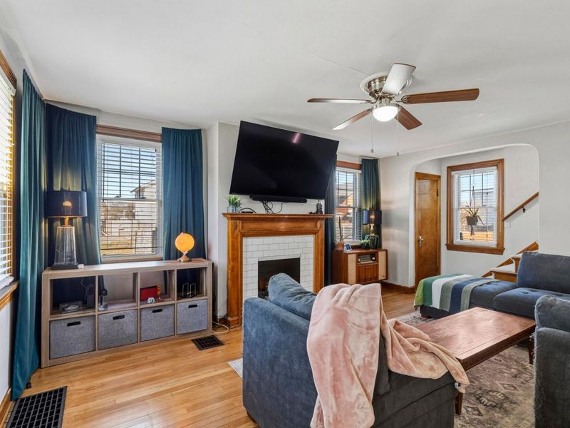 570 Wiltshire Road, Columbus, OH 43204 Photo 5