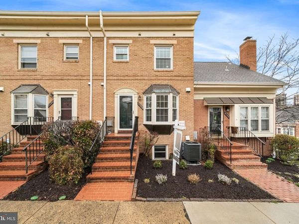 2520 FAIRFAX DRIVE, Unit 4DIII, ARLINGTON, VA 22201