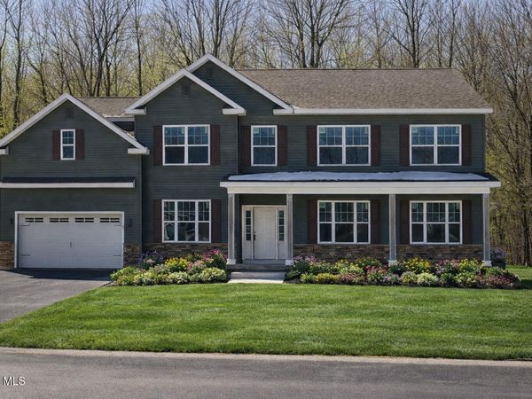 38 Tamarack Street, Ballston Lake, NY 12019