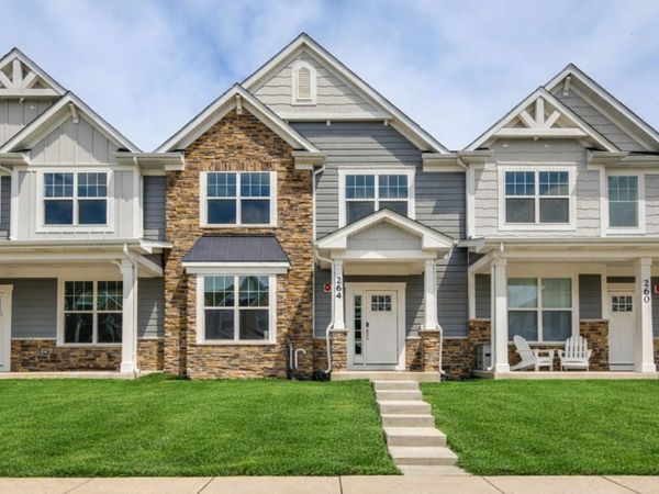 264 Hoffman Drive , Buffalo Grove, IL 60089