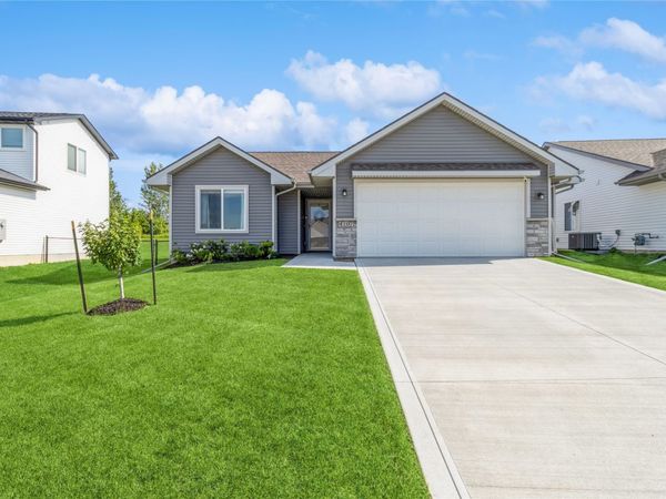 4107 NW 13th Street , Ankeny, IA 50023