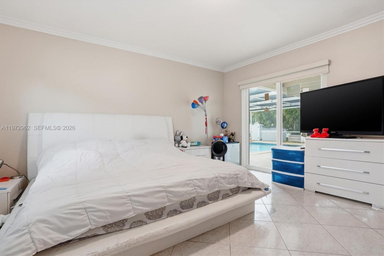 5518 Mckinley St , Hollywood, FL 33021 Photo