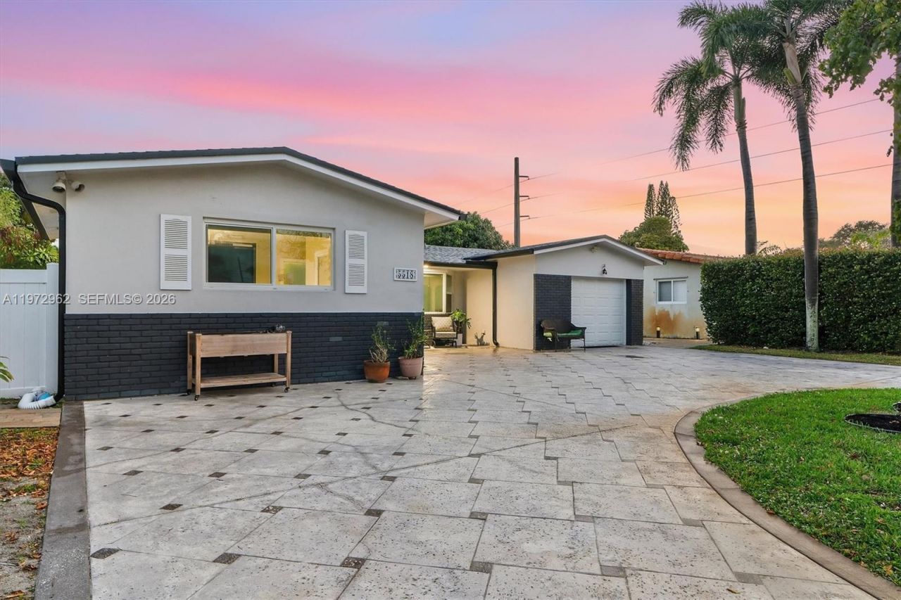 5518 Mckinley St , Hollywood, FL 33021 Photo