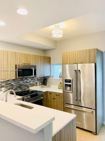 619 Meridian Ave, Unit 4, Miami Beach, FL 33139 Photo