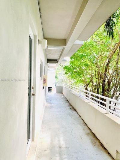 619 Meridian Ave, Unit 4, Miami Beach, FL 33139 Photo