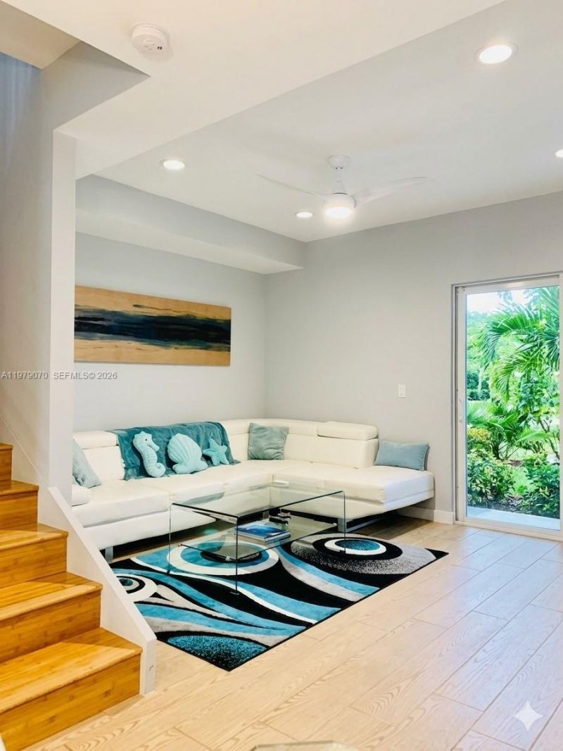 619 Meridian Ave, Unit 4, Miami Beach, FL 33139 Photo