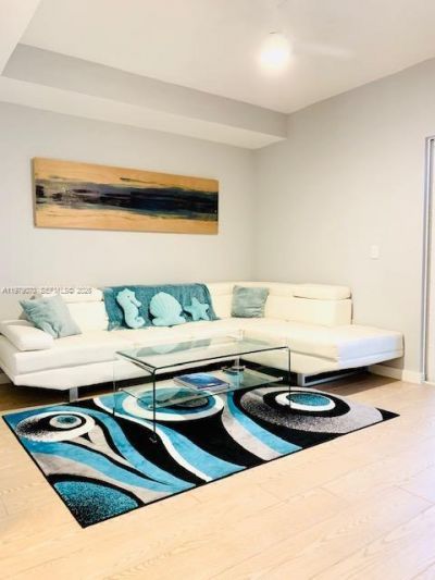 619 Meridian Ave, Unit 4, Miami Beach, FL 33139 Photo