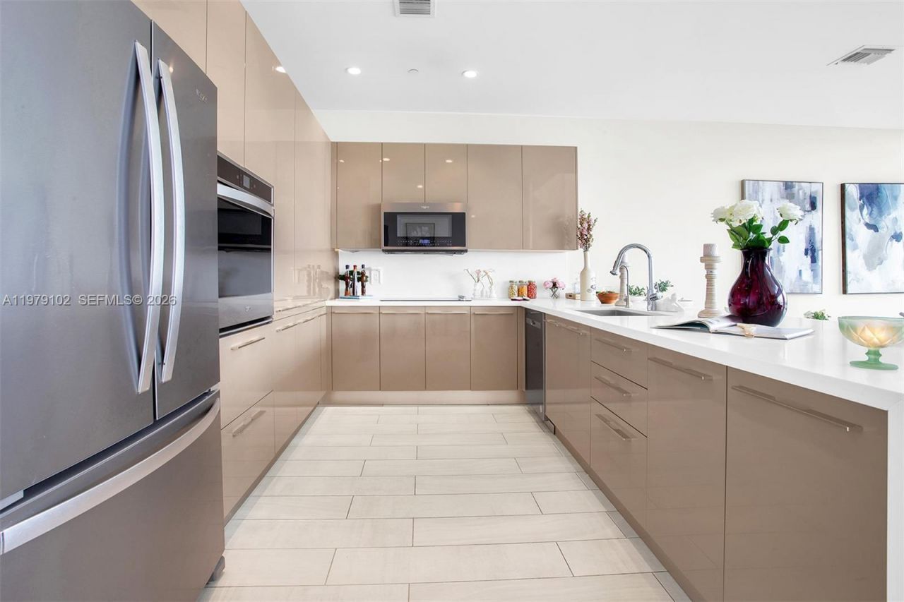 2000 Metropica Way , Unit PH02, Sunrise, FL 33323 Photo