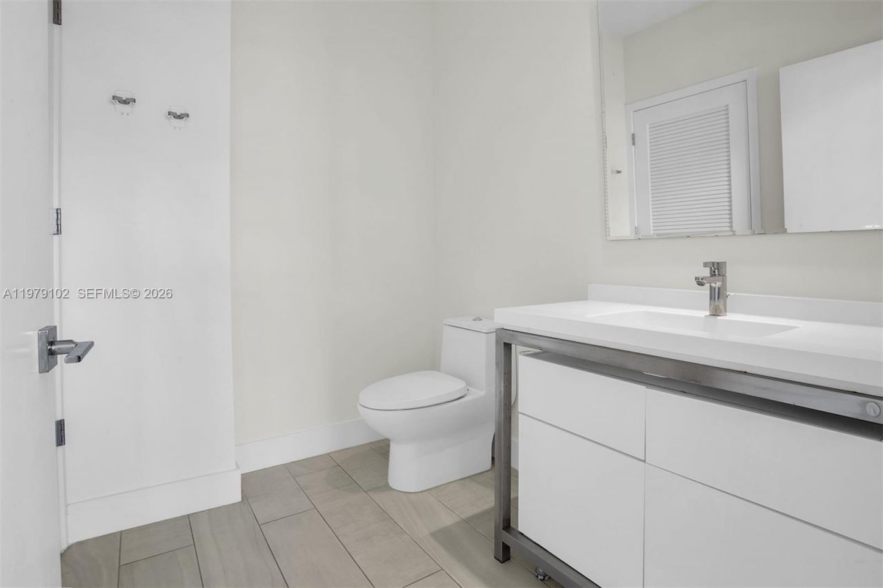 2000 Metropica Way , Unit PH02, Sunrise, FL 33323 Photo