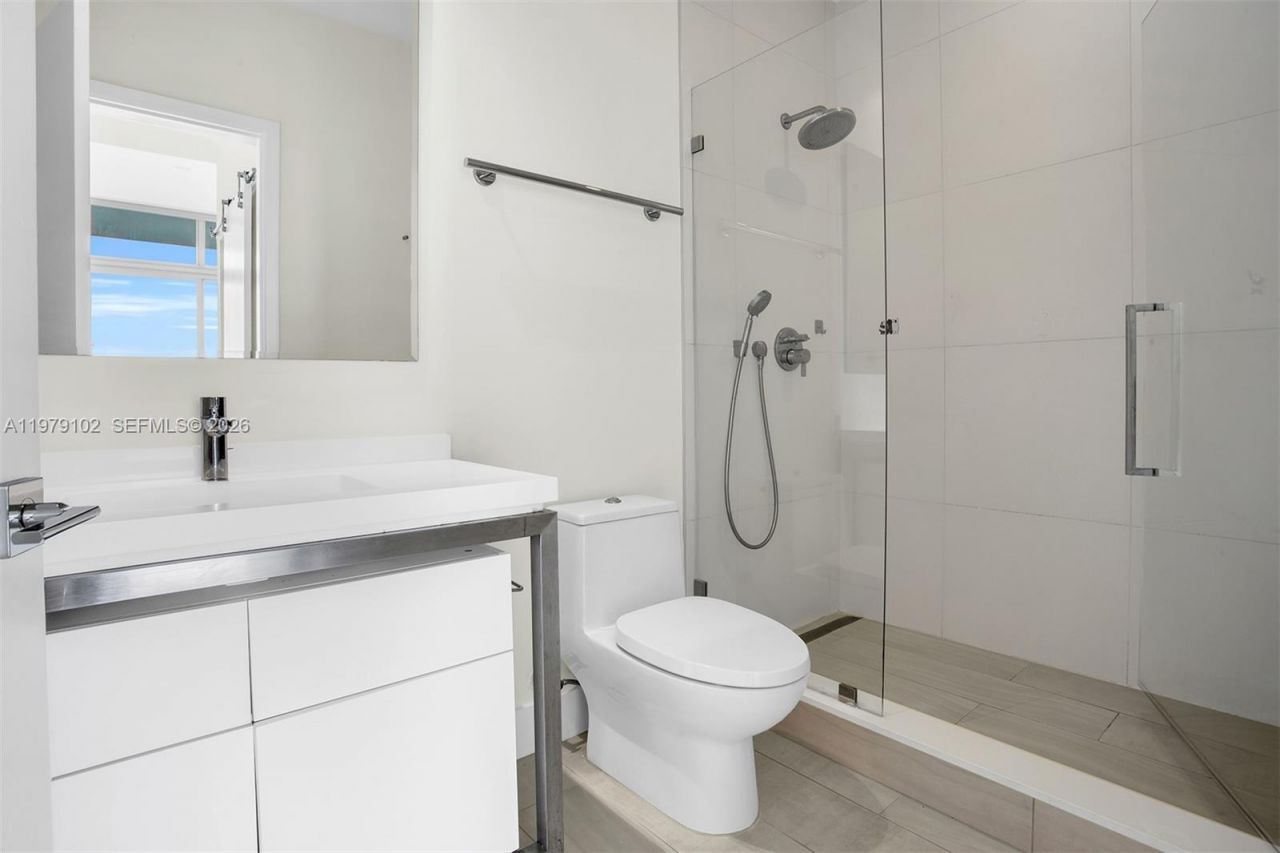 2000 Metropica Way , Unit PH02, Sunrise, FL 33323 Photo