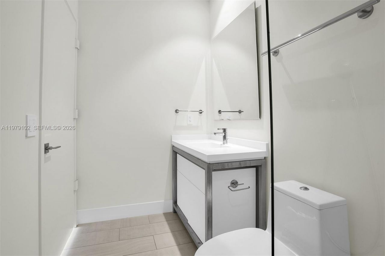 2000 Metropica Way , Unit PH02, Sunrise, FL 33323 Photo