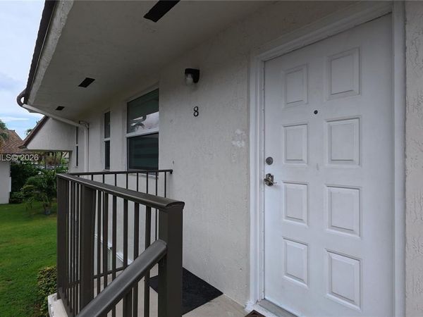 7121 SW 129th Ave, Unit 8, Miami, FL 33183