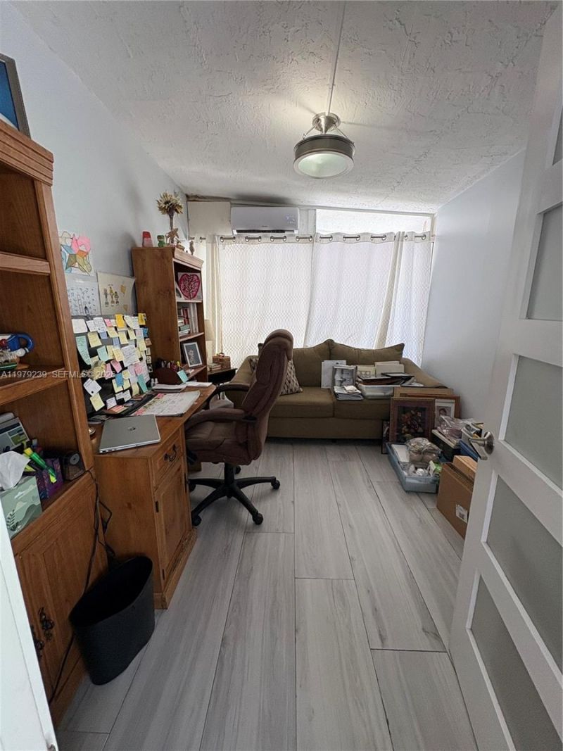 160 South Dr , Miami Springs, FL 33166 Photo