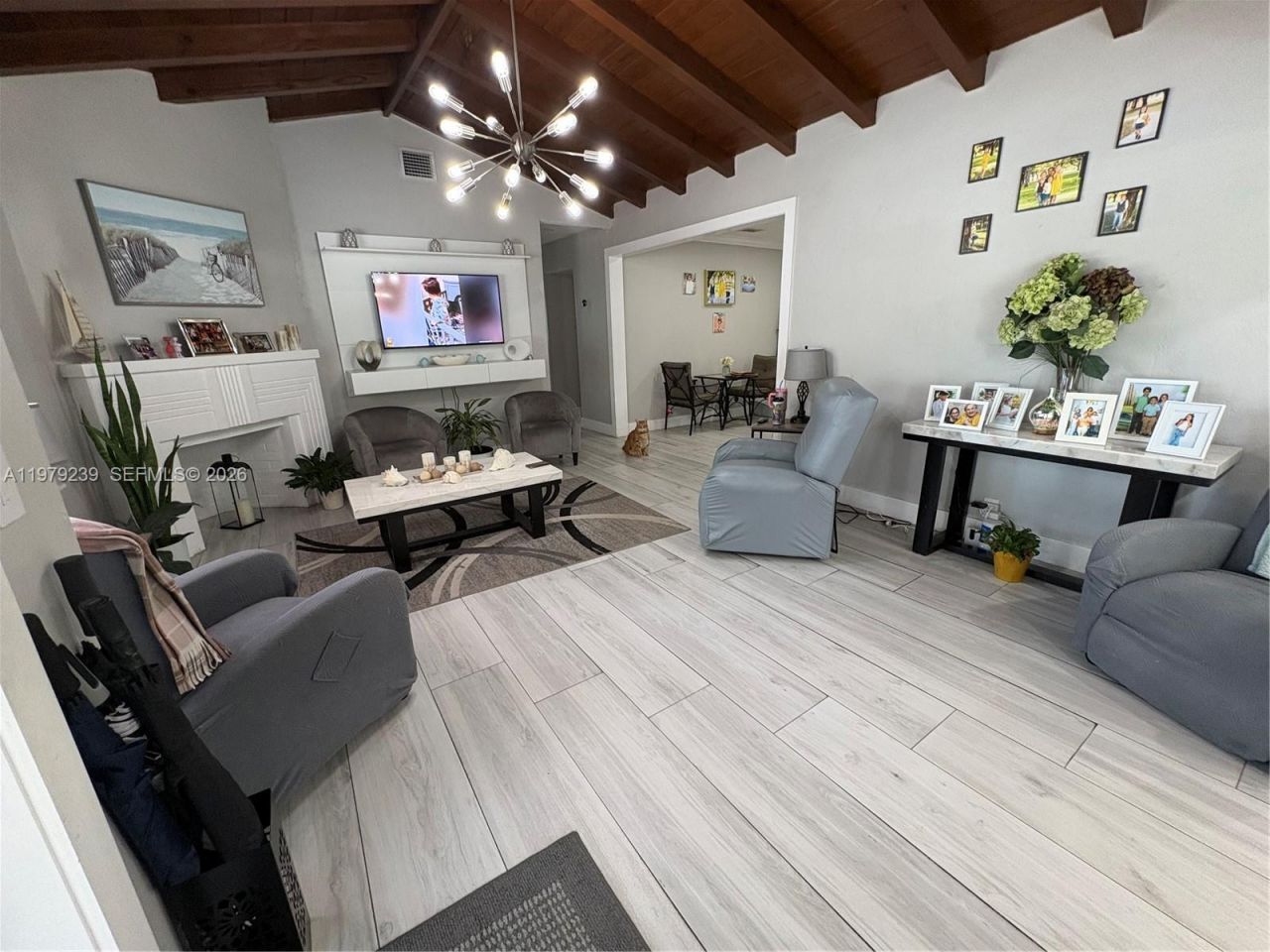 160 South Dr , Miami Springs, FL 33166 Photo