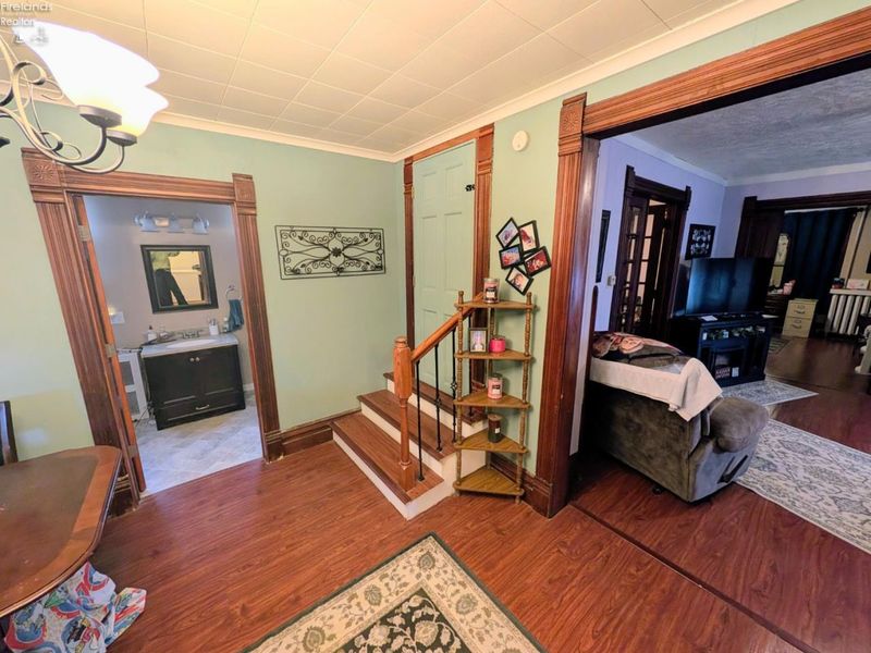 1016 HAYES Avenue, Sandusky, OH 44870 Photo 11