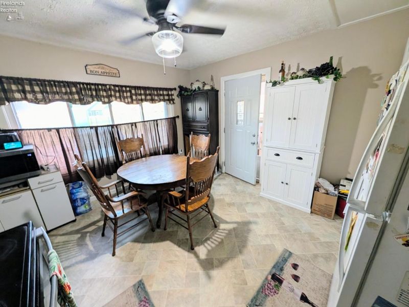 1016 HAYES Avenue, Sandusky, OH 44870 Photo 3