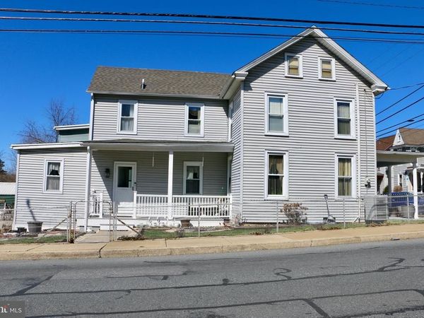 87 E FRANKLIN STREET, EPHRATA, PA 17522