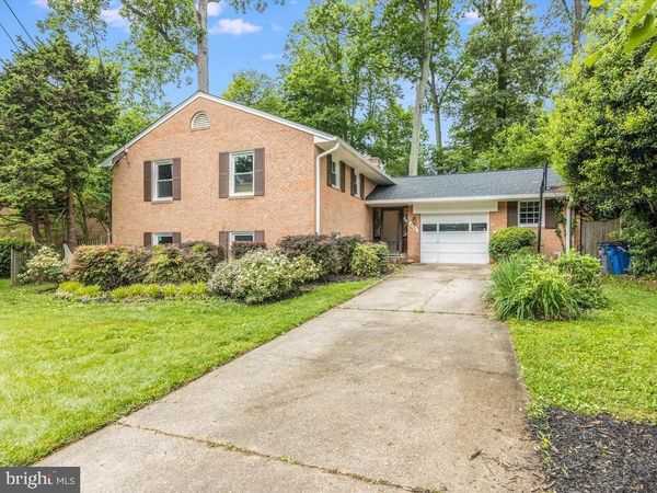 8706 BRAEBURN DRIVE, ANNANDALE, VA 22003