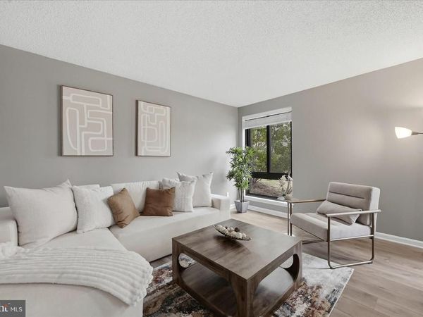 803 N HOWARD STREET, Unit 152, ALEXANDRIA, VA 22304