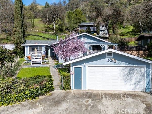 2960 Oak Crest Avenue, Lucerne, CA 95458