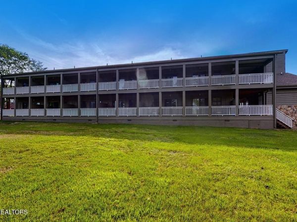 661 Harrison Ferry Rd, White Pine, TN 37890