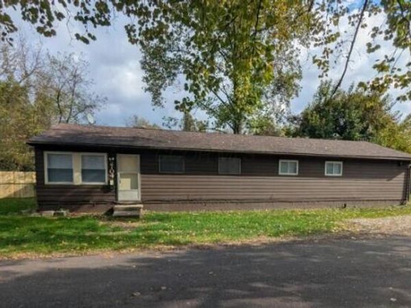 2102-2104 Avalon Place , Columbus, OH 43219