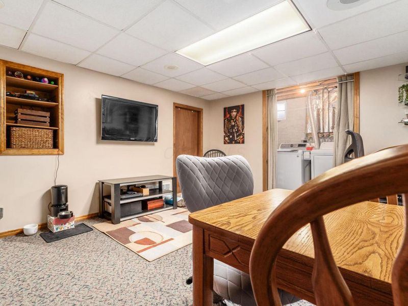 2102-2104 Avalon Place , Columbus, OH 43219 Photo 17