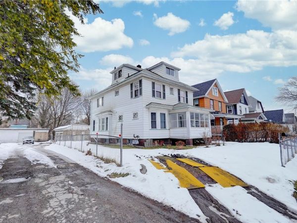 328 NE Durnan Street NE, Rochester, NY 14621