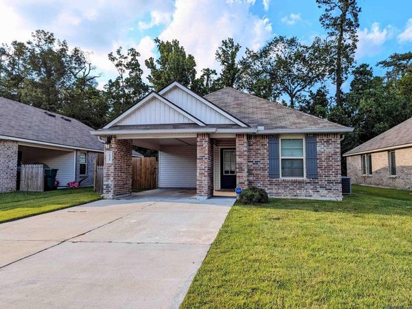 13321 Isabella Blvd, Walker, LA 70785