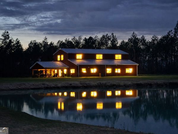 2110 Post Road, Hazlehurst, GA 31539