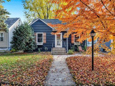 2925 Georgia Avenue S, Saint Louis Park, MN 55426