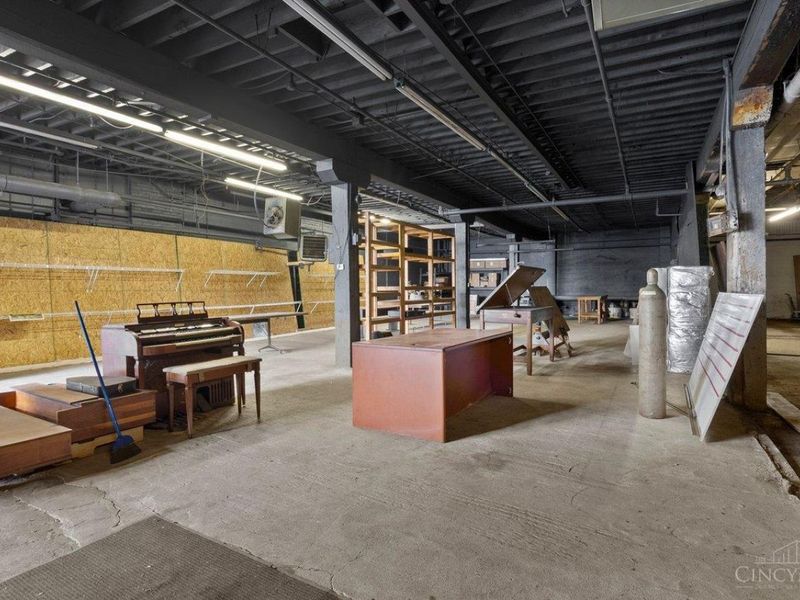 2488 River Rd, Cincinnati, OH 45204 Photo 18