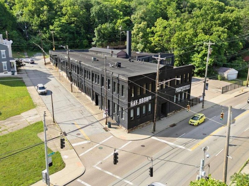 2488 River Rd, Cincinnati, OH 45204 Photo 2