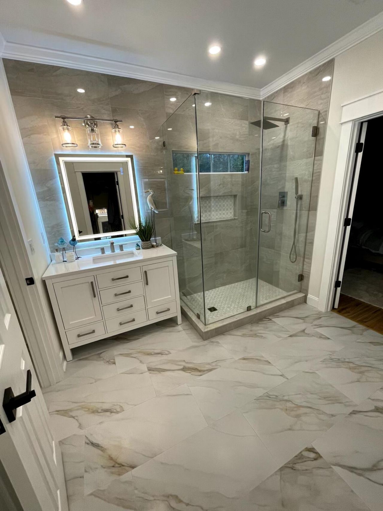 8534 Sentry Circle Photo 18