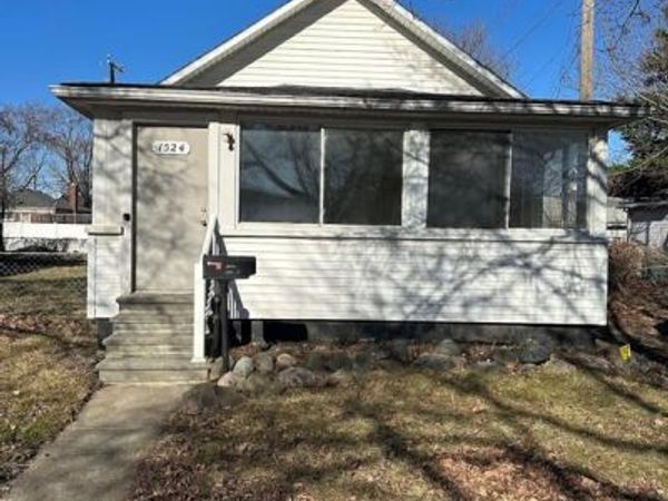 1524 Euclid Street , Lincoln Park, MI 48146