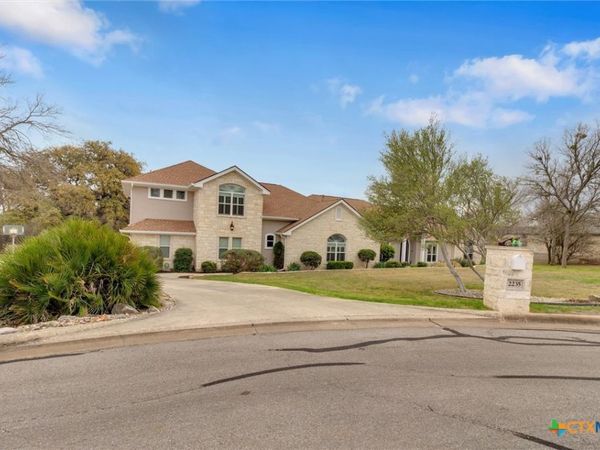 2235 Summit Ridge Drive , San Marcos, TX 78666