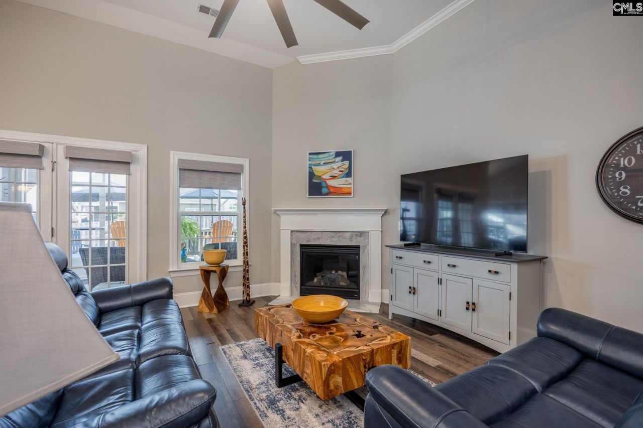 820 Dutchmaster Drive  Photo 11