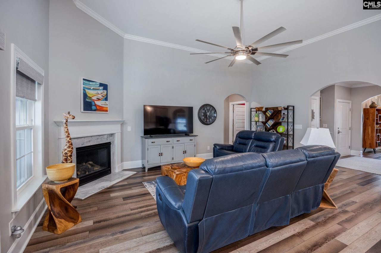 820 Dutchmaster Drive  Photo 13