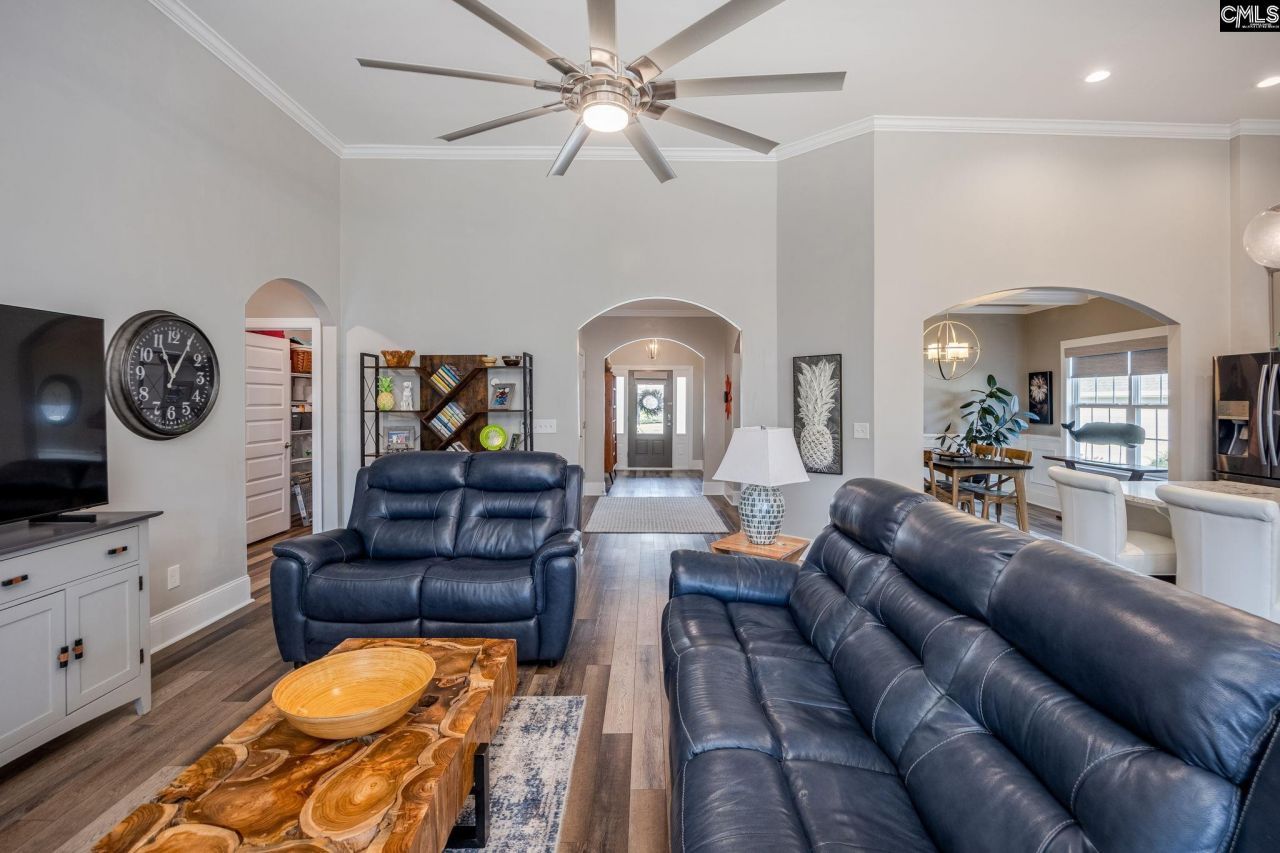 820 Dutchmaster Drive  Photo 14