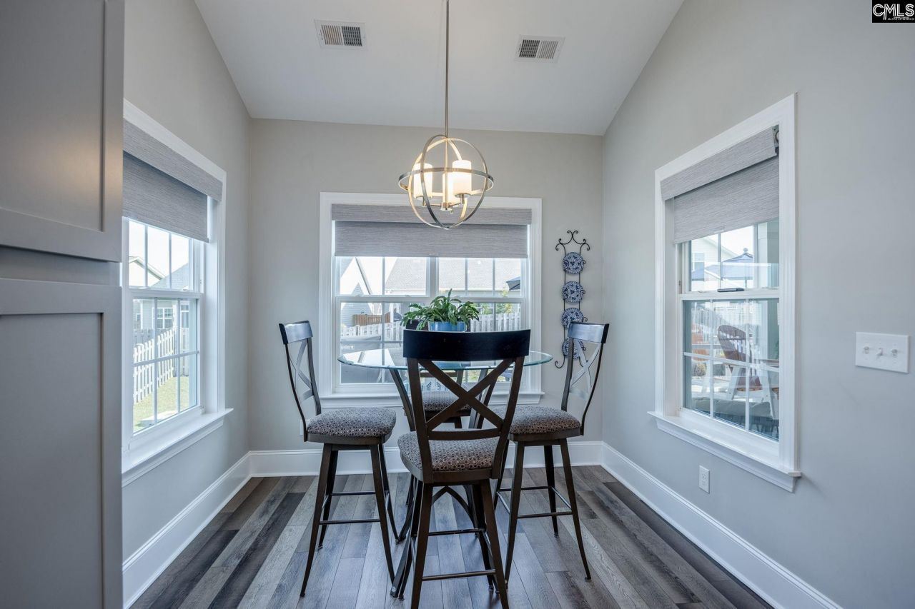 820 Dutchmaster Drive  Photo 22