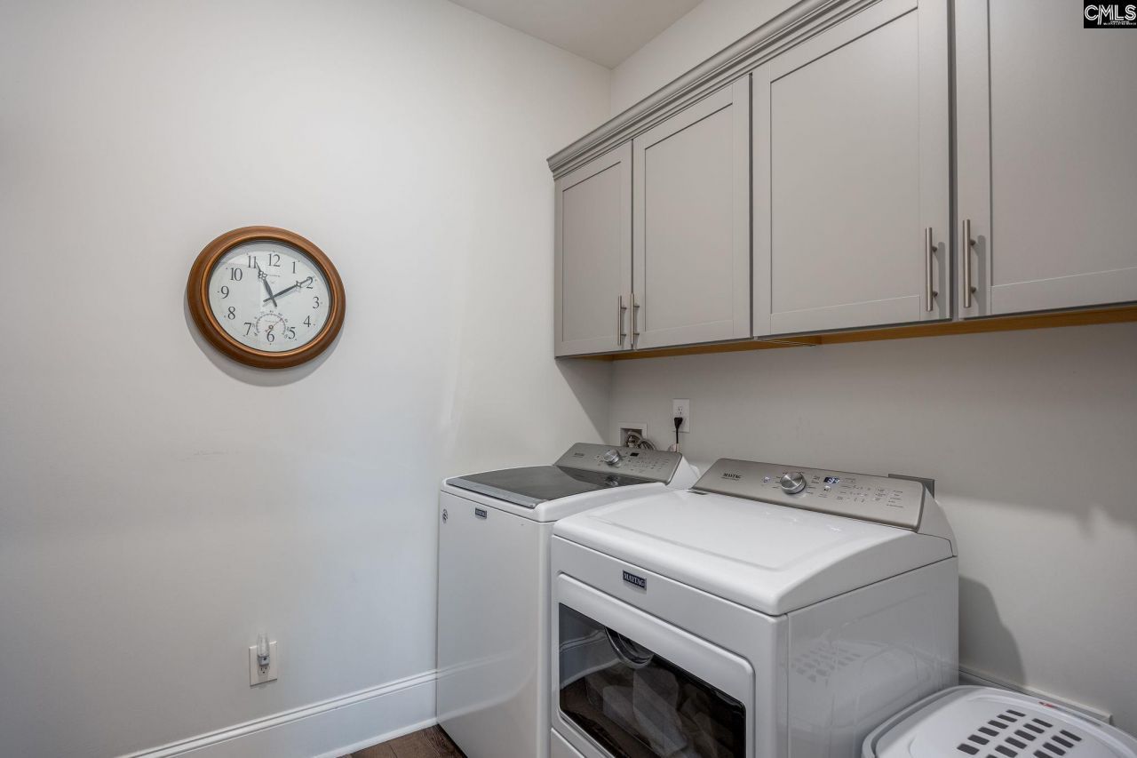 820 Dutchmaster Drive  Photo 24