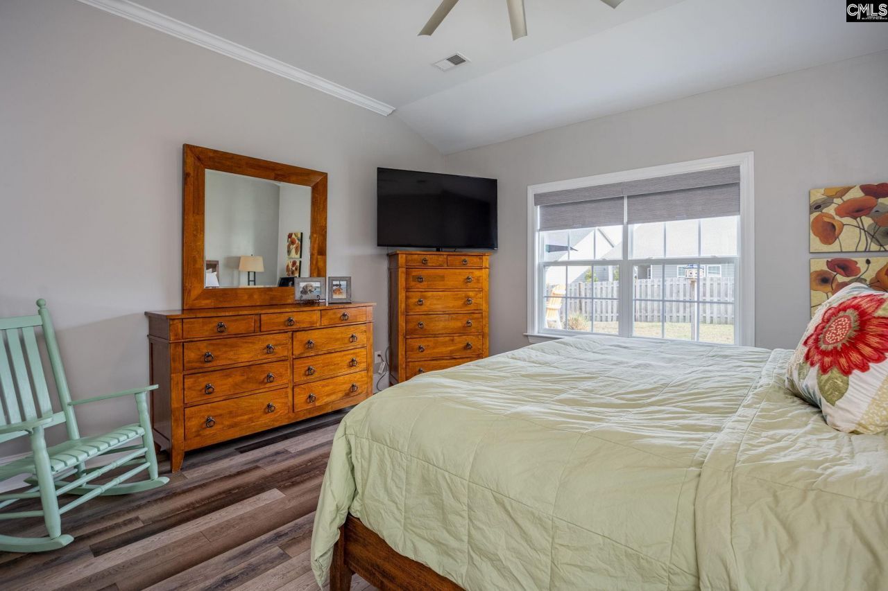 820 Dutchmaster Drive  Photo 26