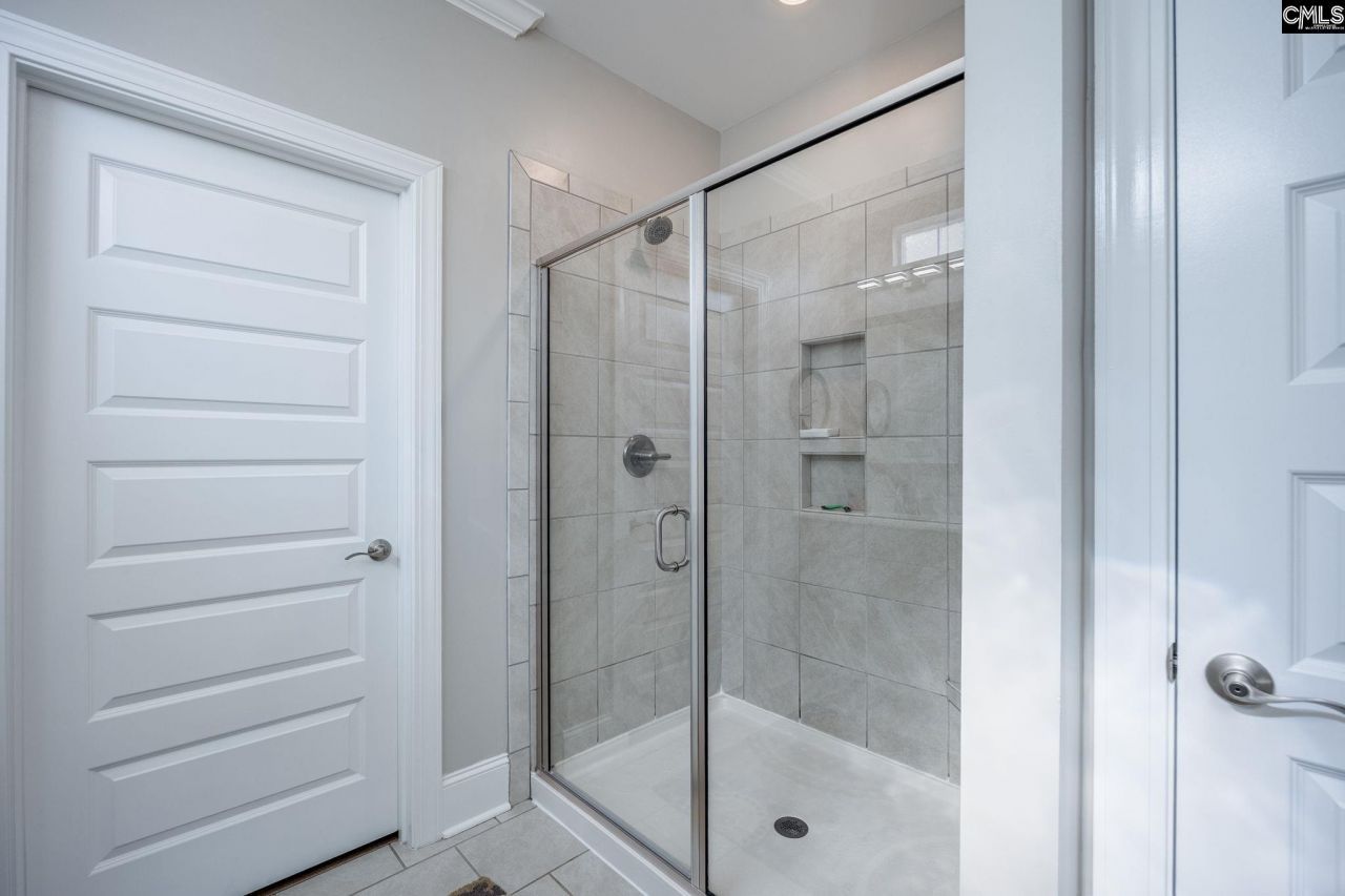 820 Dutchmaster Drive  Photo 30