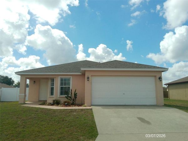 3298 SANOMA DRIVE , LAKELAND, FL 33811