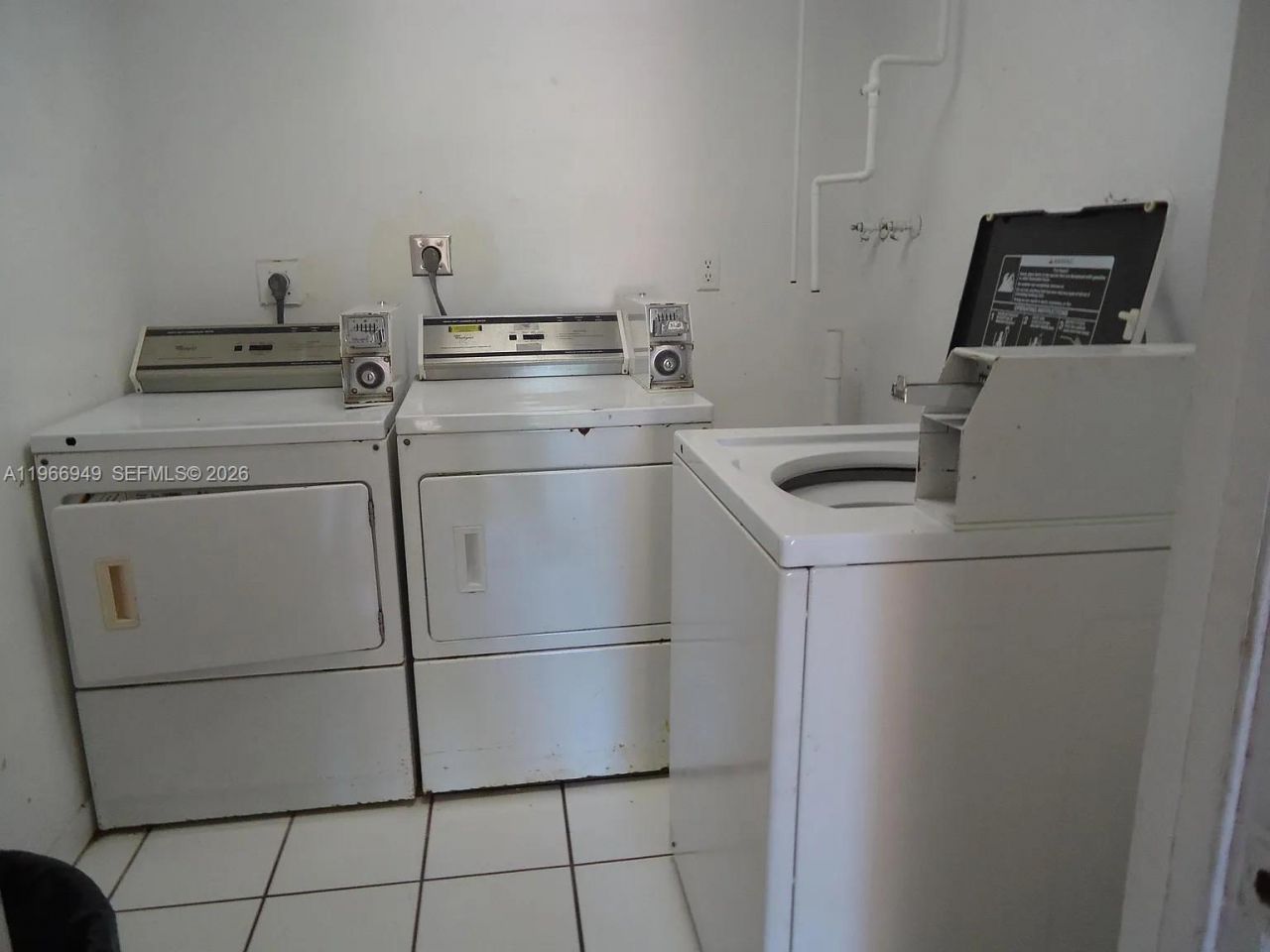 1111 SW 4th St, Fort Lauderdale, FL 33312 Photo