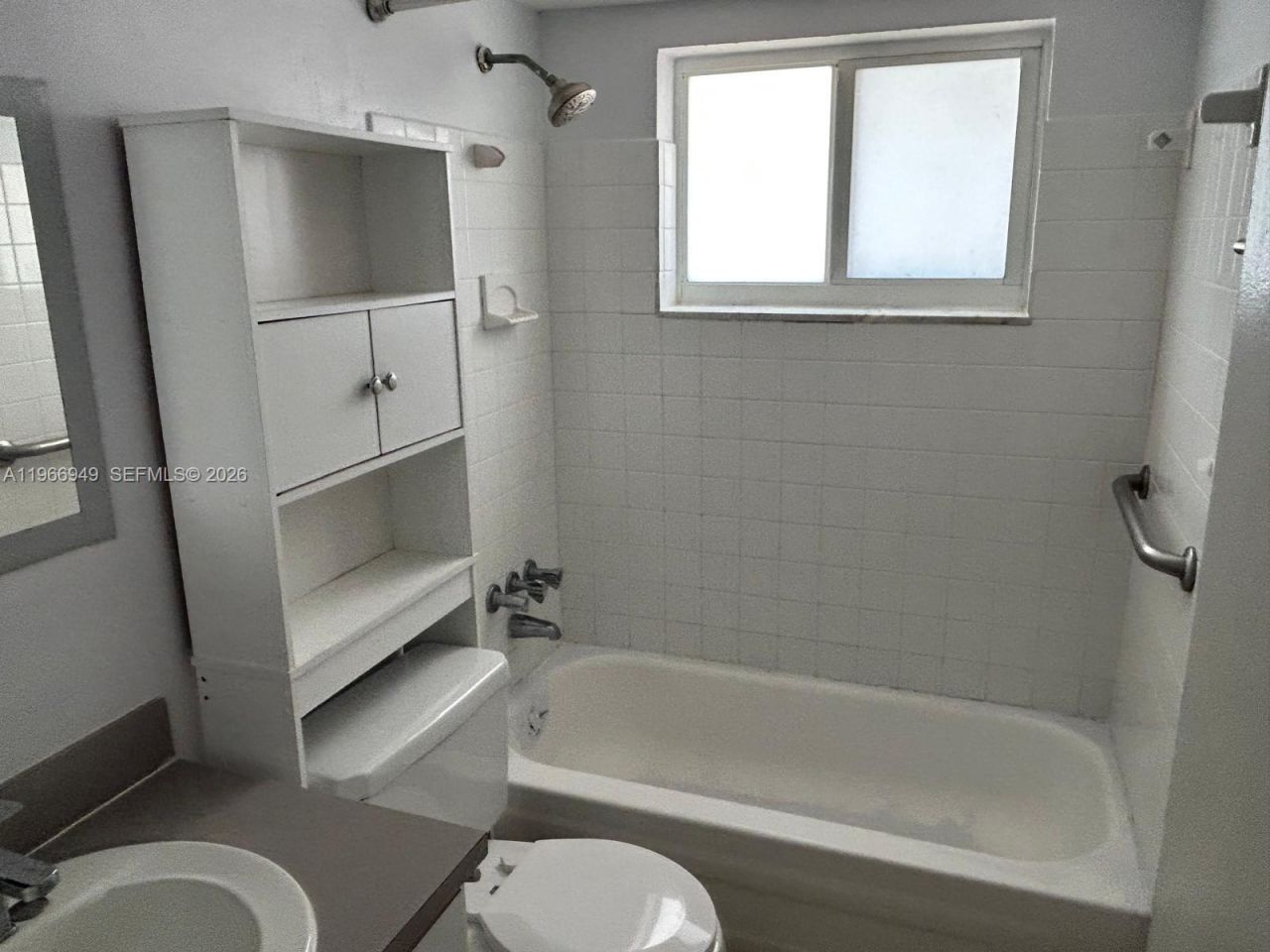 1111 SW 4th St, Fort Lauderdale, FL 33312 Photo